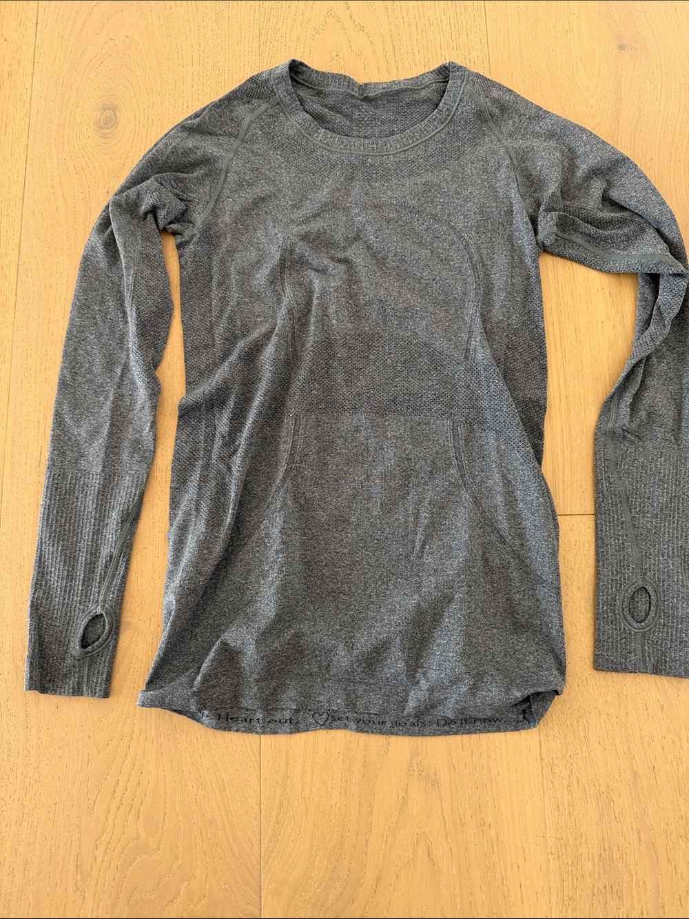 LS Lulu Lemon Swiftly Athletic Top, Heathered Gray, Size 6 (women)